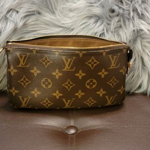 Authentic Louis Vuitton Pochette Accessoires